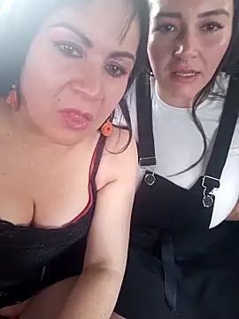 Luna kitty online show from 03/07/25, 03:28