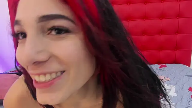 Maite Smith  online show from 02/26/25, 03:19