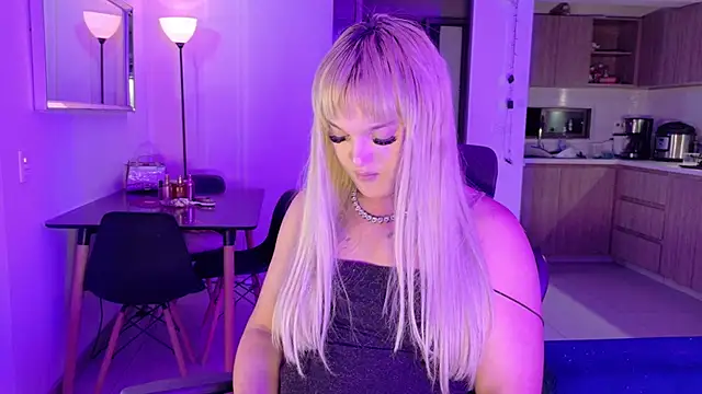 ScarletThompsonx online show from 02/15/26, 05:59