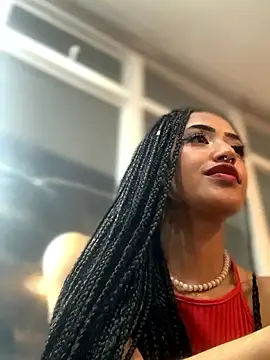 MichelleDiaz Pink online show from 02/26/25, 12:05