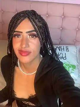 MichelleDiaz Pink online show from 03/04/25, 06:15