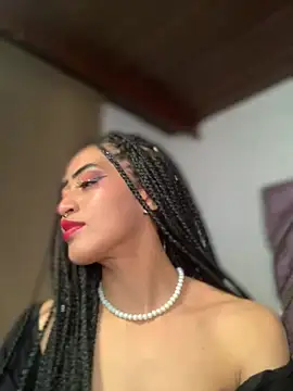 MichelleDiaz Pink online show from 03/12/25, 04:19