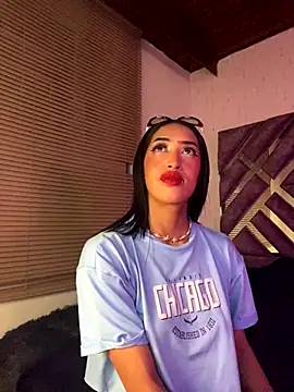 MichelleDiaz Pink online show from 09/28/25, 11:32