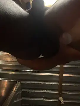 BttmGuy01 online show from 10/18/25, 01:23