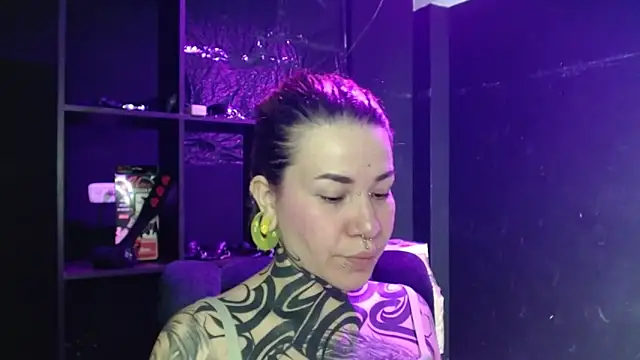 Pandora 9666 online show from 10/21/25, 02:51