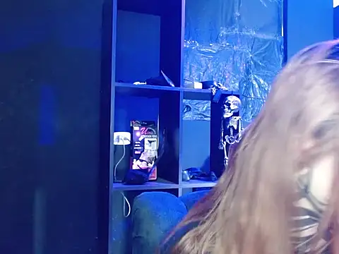 Pandora 9666 online show from 11/12/25, 03:45