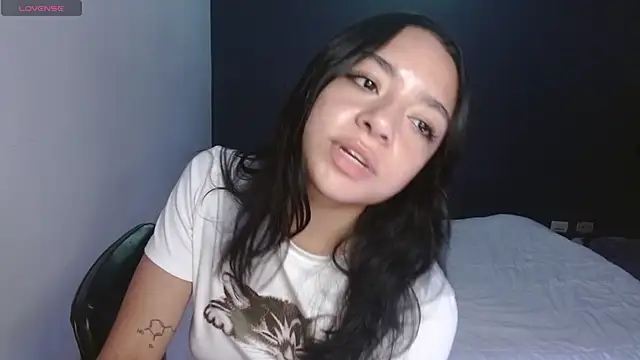 hellokitty  valery online show from 10/11/25, 04:12