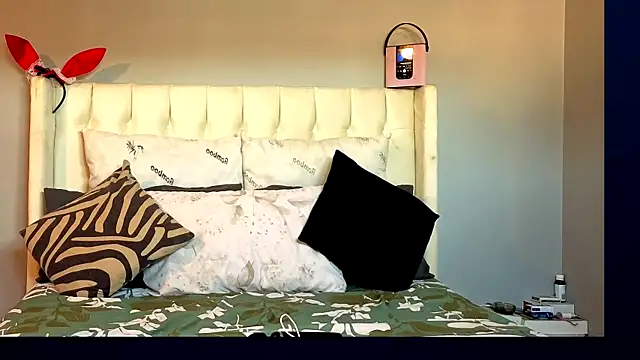 ebonylover1 online show from 02/18/26, 08:32