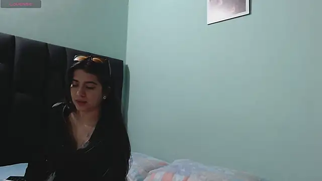 zukim2830 online show from 10/12/25, 02:21