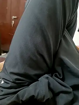 Snapshot of Delhi_BoyBigcock chatting on 02/23/25, 08:17 Delhi BoyBigcock online show from 02/23/25, 08:17