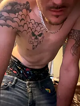 Polaroid White online show from 09/14/25, 01:05