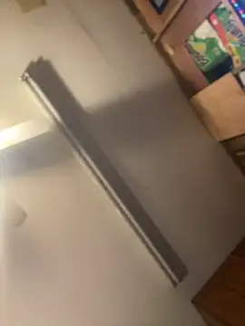 Polaroid White online show from 10/27/25, 06:39