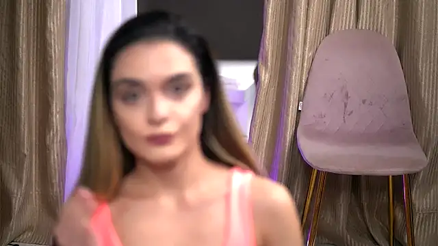 RobertaRosetti online show from 11/21/25, 11:42