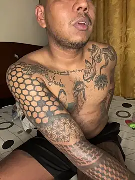 Saipuer31 online show from 03/23/26, 07:23