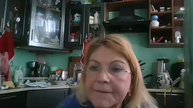 Snapshot of Heidi-Helga chatting on 02/25/25, 05:41 Heidi-Helga online show from 02/25/25, 05:41