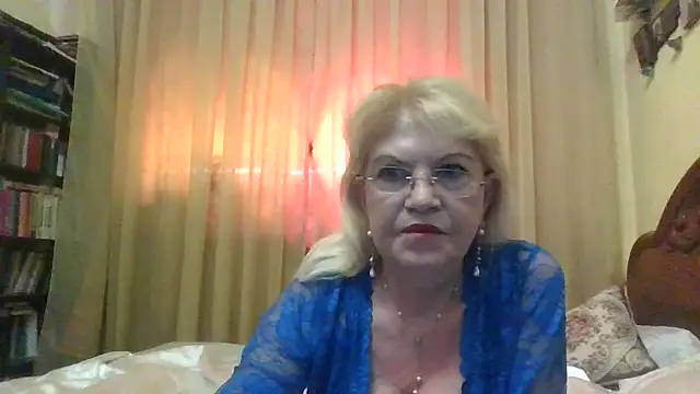 Snapshot of Heidi-Helga chatting on 03/17/25, 02:45 Heidi-Helga online show from 03/17/25, 02:45