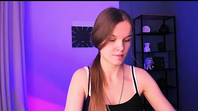 Amber Rogers online show from 03/07/25, 05:28