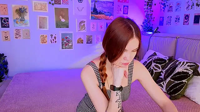 Amber Rogers online show from 04/06/26, 05:52