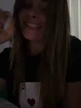 gynna kimera online show from 02/26/25, 11:15