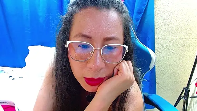 Snapshot of Gia_leinn chatting on 06/04/26, 02:39 Gia leinn online show from 06/04/26, 02:39