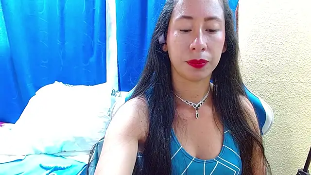 Snapshot of Gia_leinn chatting on 06/19/26, 03:49 Gia leinn online show from 06/19/26, 03:49