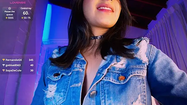 hannah thomson  online show from 03/04/25, 01:45