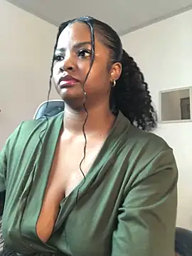 ValerieBlakee online show from 09/27/25, 12:21