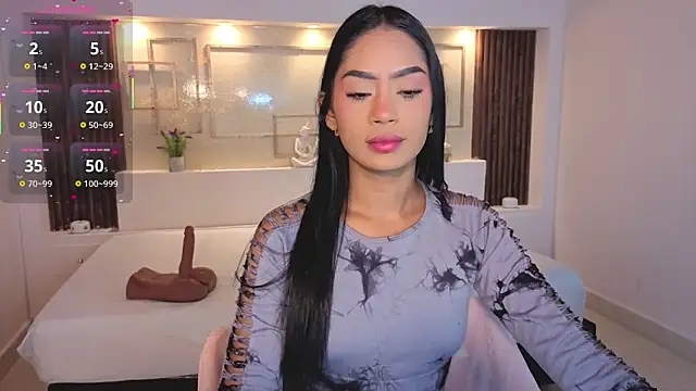 ChloeMoon9 online show from 10/20/25, 01:11