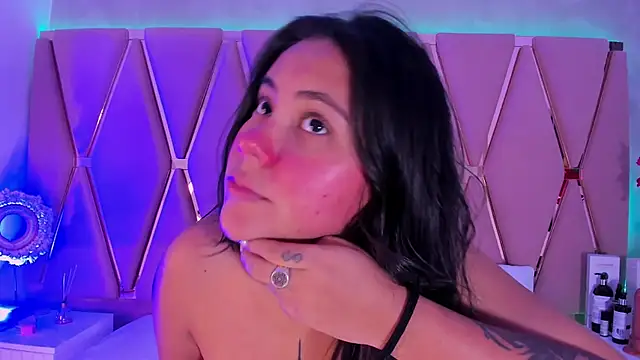 Emily Black1 online show from 04/19/26, 01:05