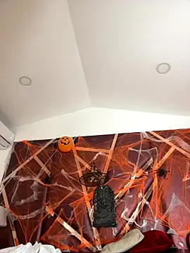 DanielaMedinaa online show from 10/26/25, 08:37