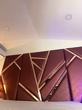 DanielaMedinaa online show from 11/21/25, 08:51