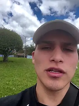 MaxxxSteil online show from 09/14/25, 05:01