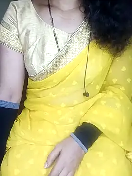 Snapshot of geetha_telugu_kan277 chatting on 03/19/25, 04:14 geetha telugu kan277 online show from 03/19/25, 04:14