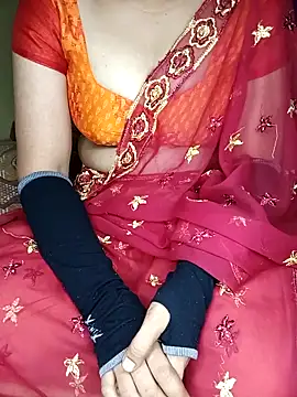 Snapshot of geetha_telugu_kan277 chatting on 10/10/25, 05:12 geetha telugu kan277 online show from 10/10/25, 05:12