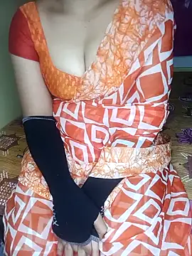 Snapshot of geetha_telugu_kan277 chatting on 10/30/25, 05:24 geetha telugu kan277 online show from 10/30/25, 05:24