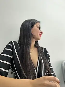 Soy Sara7 online show from 04/18/26, 12:42