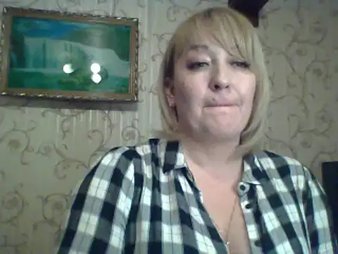 ArielXLoveresss online show from 03/06/25, 05:43