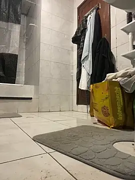 rogerdik76 online show from 03/10/26, 06:40