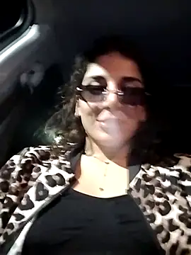 Loladanger20 online show from 10/29/25, 09:05