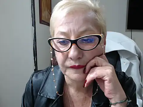 MisteriosaX online show from 10/21/25, 09:26