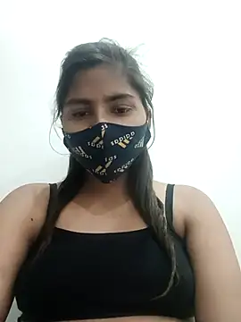 Snapshot of heena-3678 chatting on 03/23/25, 07:20 heena-3678 online show from 03/23/25, 07:20