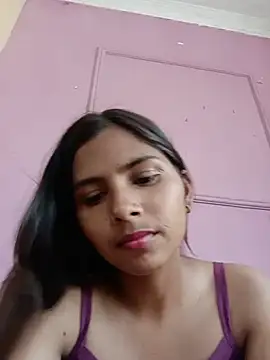 Snapshot of heena-3678 chatting on 05/31/26, 08:54 heena-3678 online show from 05/31/26, 08:54