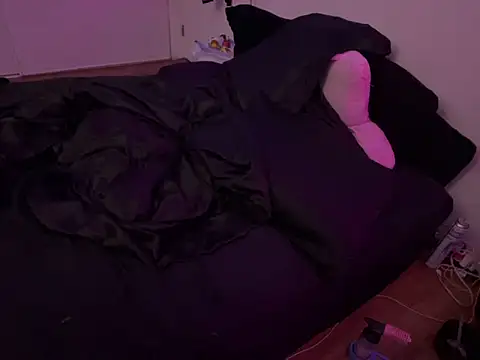 ChrryFoxx online show from 09/09/25, 08:36