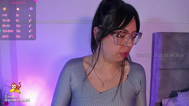 annabananas01 online show from 05/29/26, 03:04