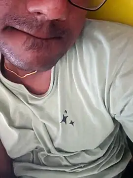 wildfun  online show from 10/25/25, 08:33