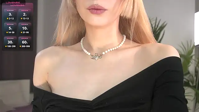 Cherry Bite online show from 09/08/25, 09:47