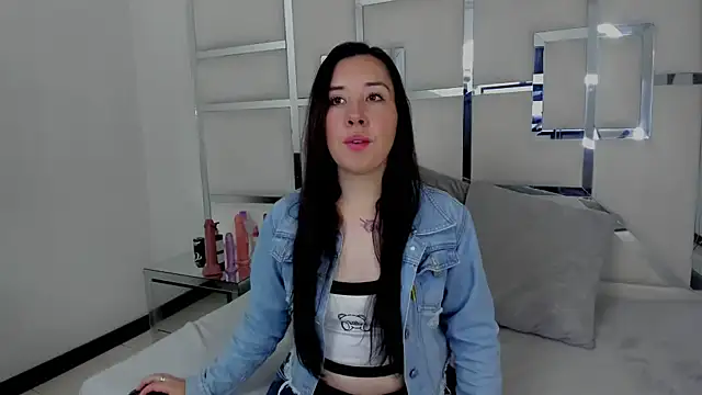 Snapshot of Celeste_X chatting on 09/11/25, 06:08 Celeste X online show from 09/11/25, 06:08