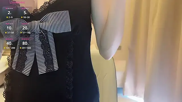 Snapshot of Xiaoxia-Baby chatting on 03/04/25, 07:30 Xiaoxia-Baby online show from 03/04/25, 07:30