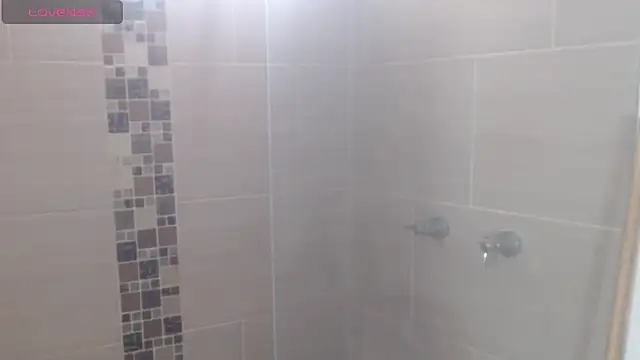 Anthonela Queen online show from 11/29/25, 10:02