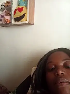 Snapshot of lakarinati chatting on 03/19/25, 01:40 lakarinati online show from 03/19/25, 01:40